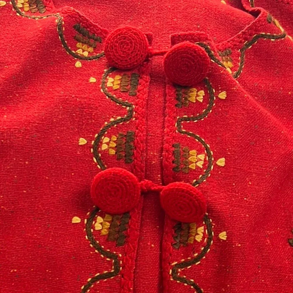 Vintage Handmade Embroidered Poncho Cape Crochet Woven Jacket Coat Cloak Long - Picture 4 of 5
